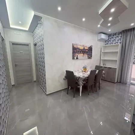 Penzion Roomrentalatfiumicinoairport 3*